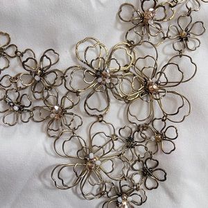 VGUC Anthropologie metal flower statement necklace